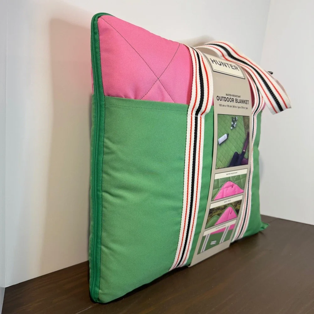 Hunter Water-Resistant Outdoor Blanket Picnic Tote Pink Green 60x70 New